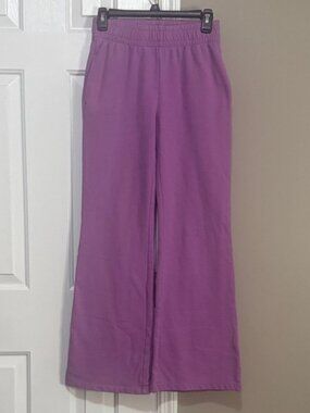 Wild Fable Lilac Flared Sweatpants size small